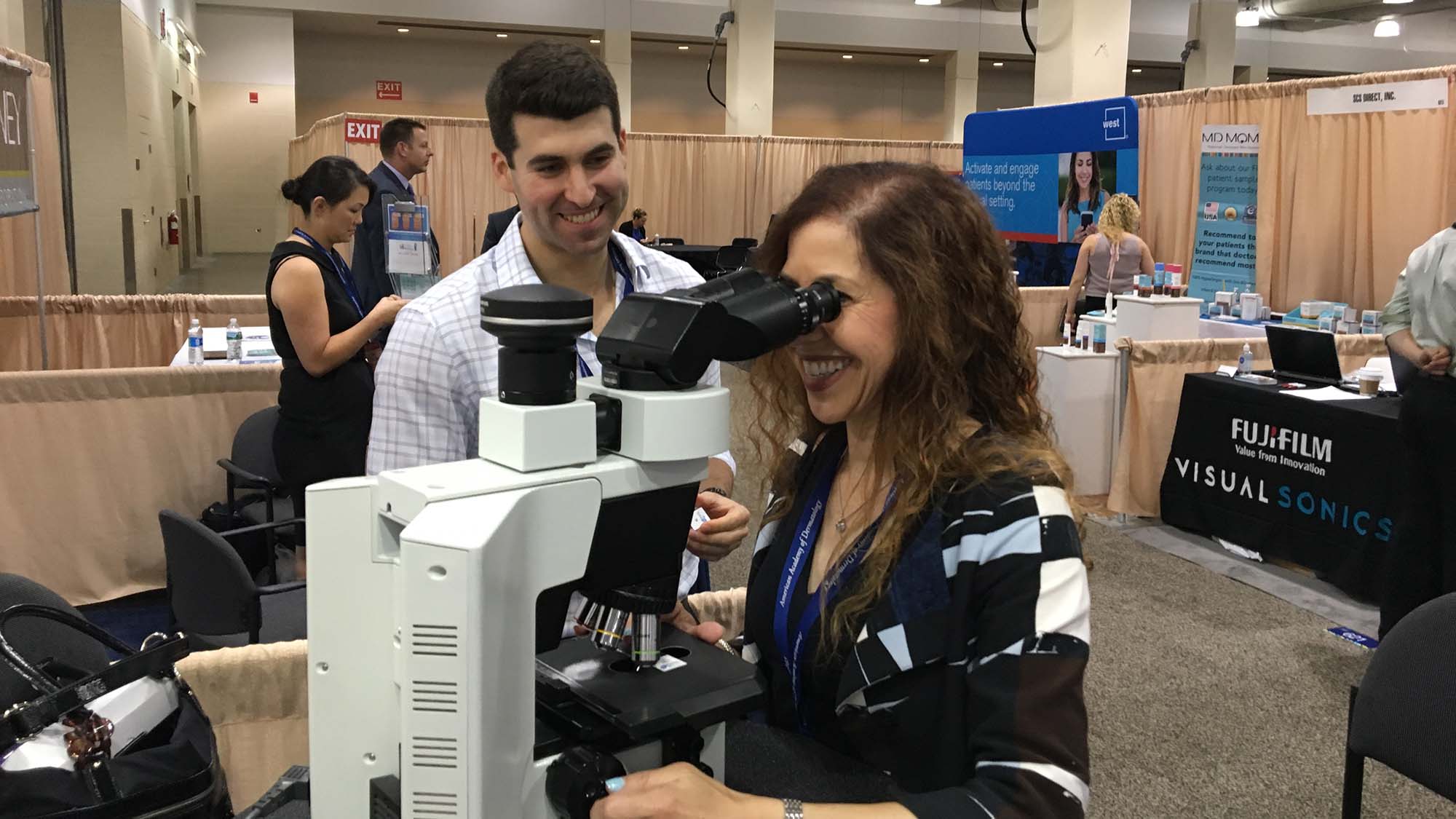 STRATA AT THE 2017 SUMMER AAD StrataDx Excellence in Pathology